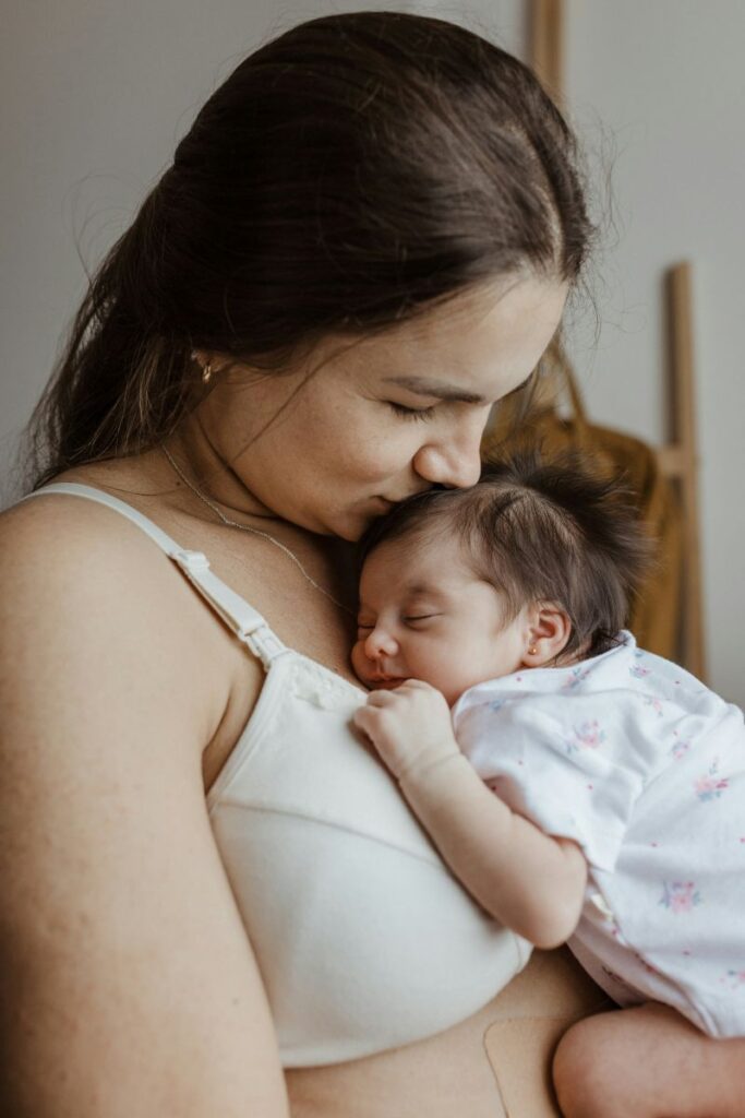 post-partum femme
